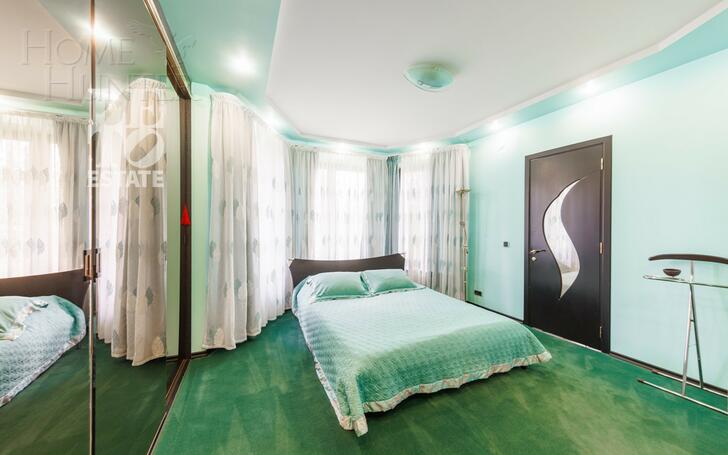 2-этажный коттедж 439.4 м² с отделкой