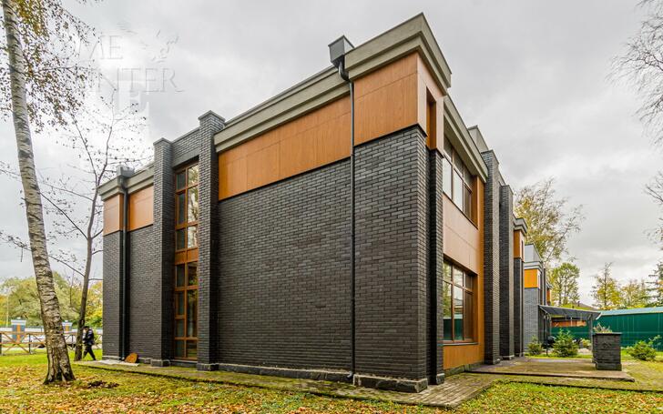 2-этажный коттедж 265 м² без отделки