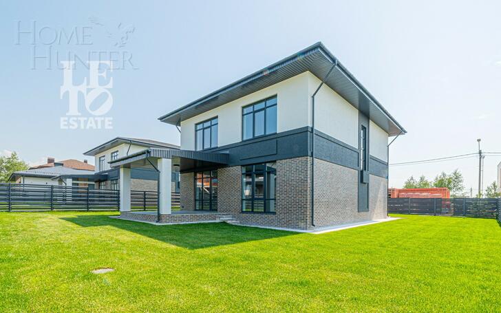 2-этажный коттедж 238.4 м² с отделкой