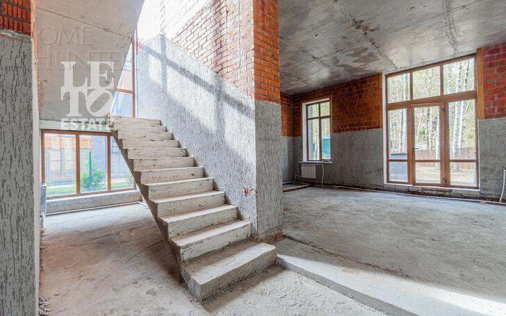 2-этажный коттедж 265 м² без отделки