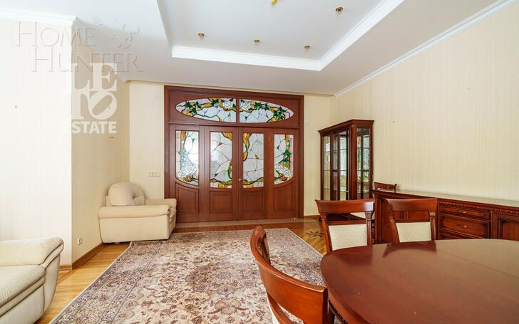 2-этажный коттедж 350 м² с отделкой