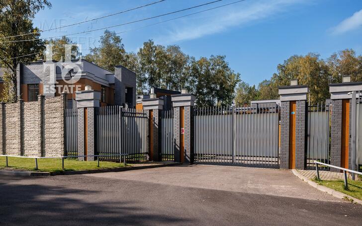 2-этажный коттедж 265 м² без отделки