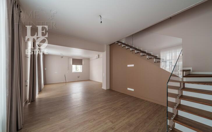 2-этажный коттедж 287.1 м² с отделкой