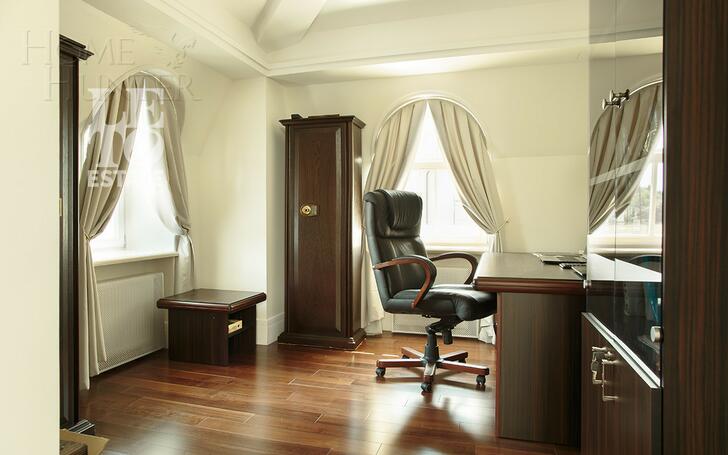 2-этажный коттедж 1 200 м² с отделкой