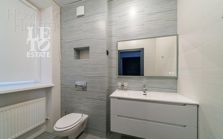 2-этажный коттедж 244 м² с отделкой