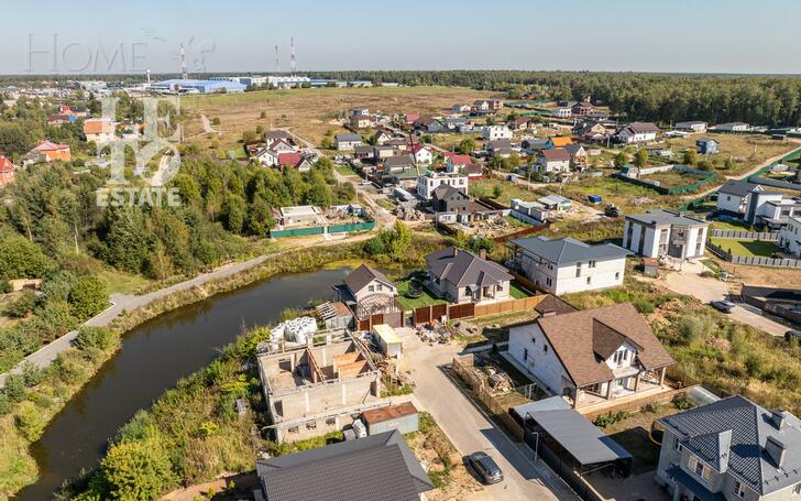 2-этажный коттедж 244 м² с отделкой