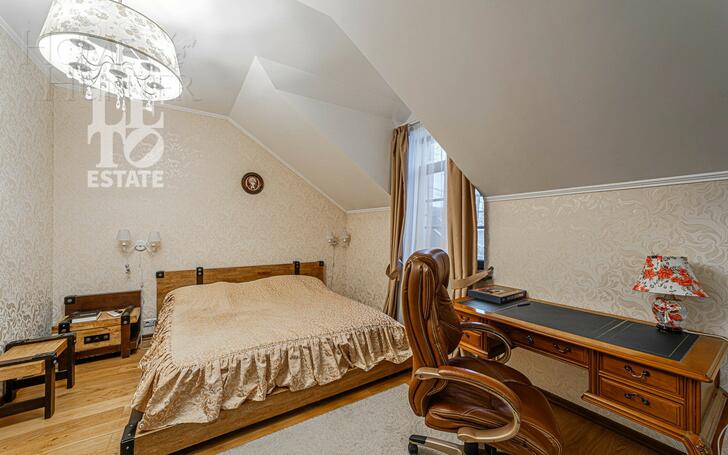 2-этажный коттедж 1 218 м² с отделкой