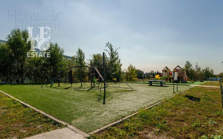 2-этажный коттедж 244 м² с отделкой