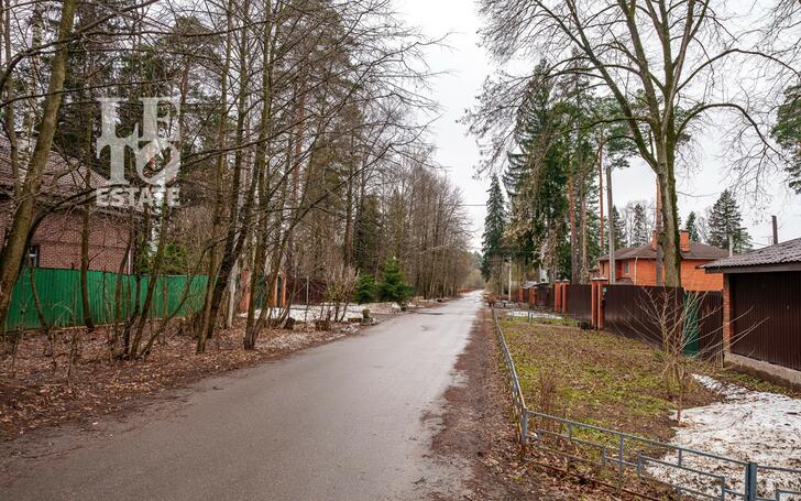 2-этажный коттедж 290 м² с отделкой
