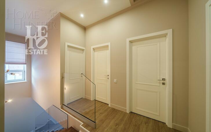2-этажный коттедж 287.1 м² с отделкой