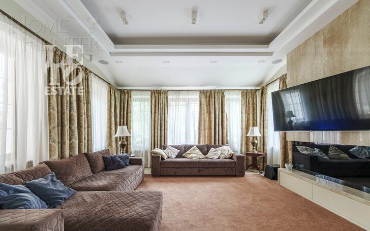 2-этажный коттедж 710 м² с отделкой