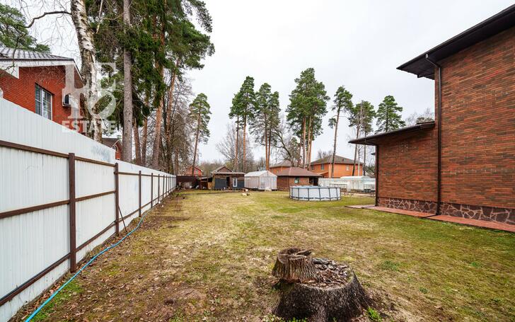 2-этажный коттедж 290 м² с отделкой