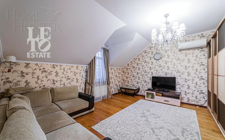 2-этажный коттедж 1 218 м² с отделкой