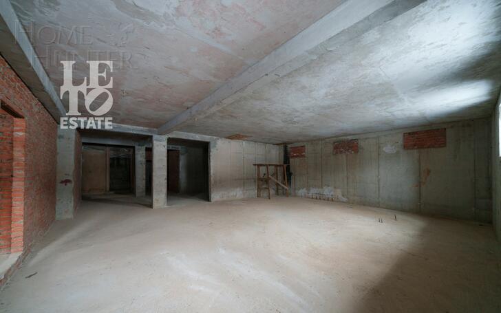 2-этажный коттедж 691.4 м² без отделки