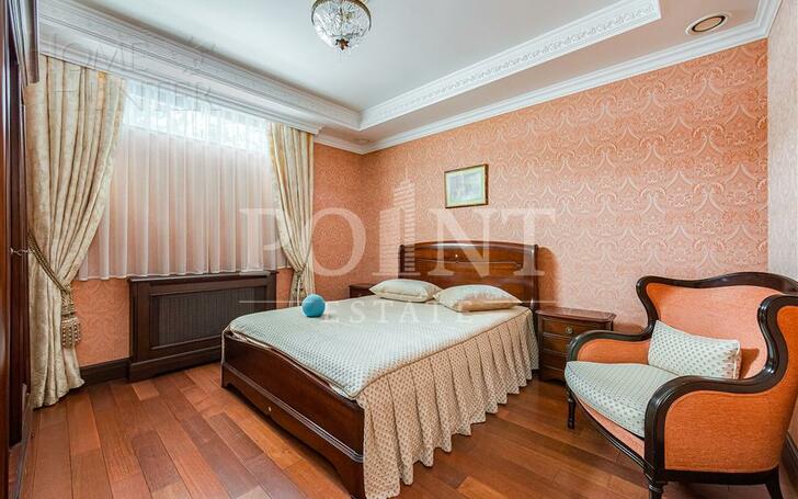 2-этажный коттедж 650 м² с отделкой