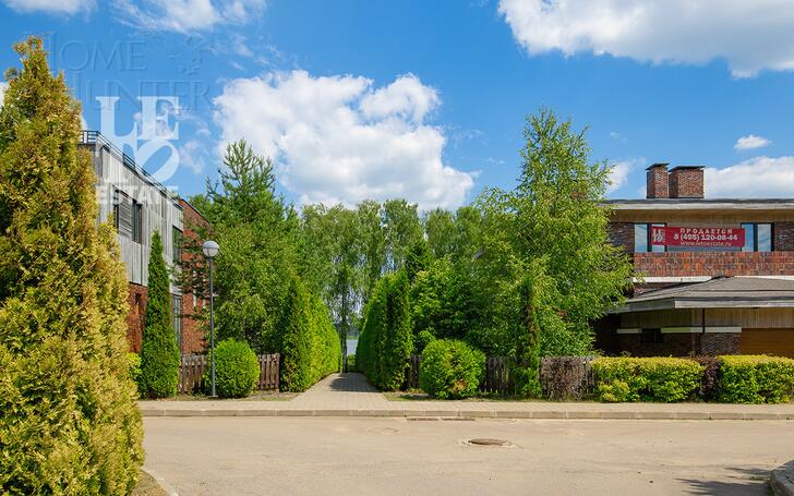 2-этажный коттедж 691.4 м² без отделки