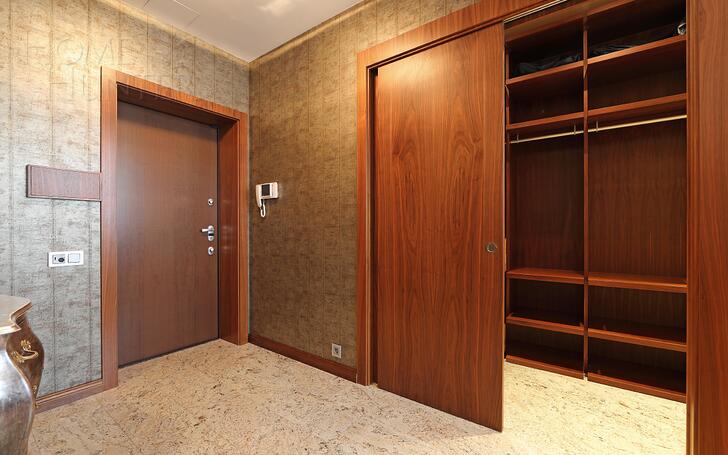 4-КОМН. КВАРТИРА С ОТДЕЛКОЙ 211.6 М² НА 7 ЭТАЖЕ