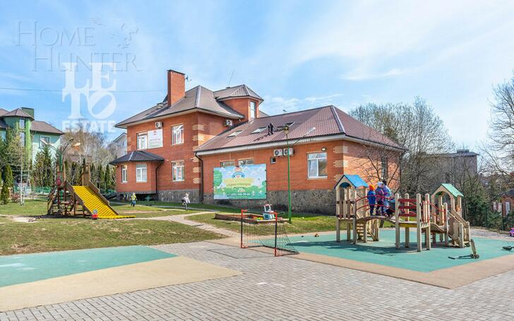 2-этажный коттедж 440.2 м² с отделкой