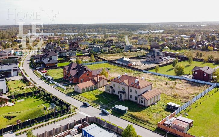 2-этажный коттедж 1 050 м² без отделки