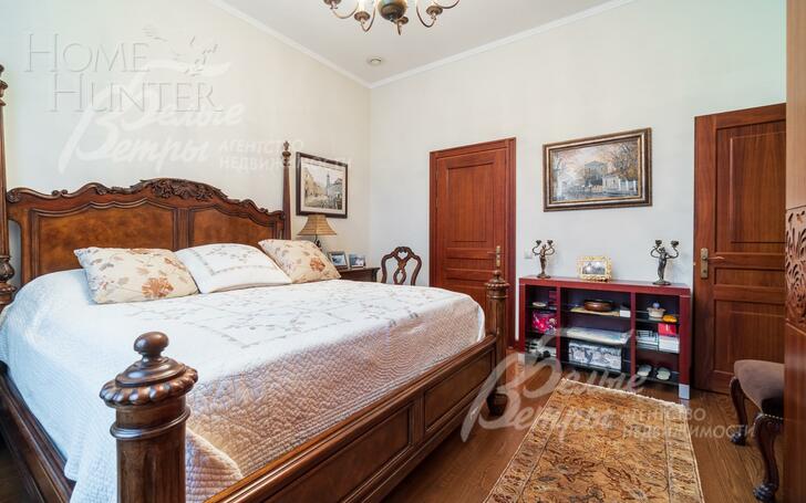 2-этажный коттедж 2 200 м² с отделкой