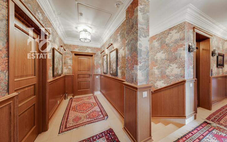 3-этажный коттедж 553.6 м² с отделкой