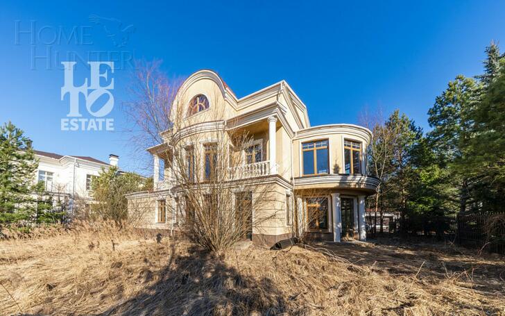 2-этажный коттедж 600 м² без отделки