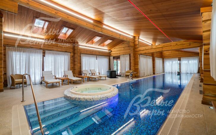 2-этажный коттедж 2 200 м² с отделкой