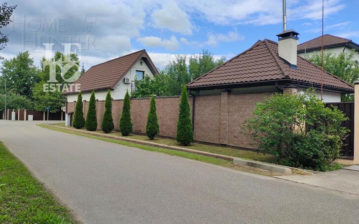 2-этажный коттедж 1 350 м² без отделки