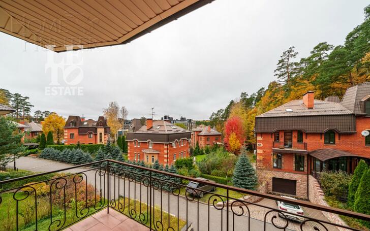 2-этажный коттедж 440.2 м² с отделкой