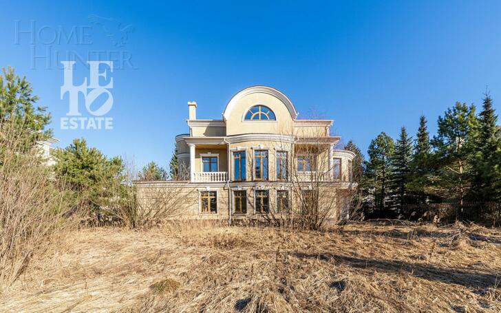 2-этажный коттедж 600 м² без отделки