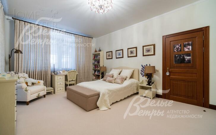 2-этажный коттедж 2 200 м² с отделкой