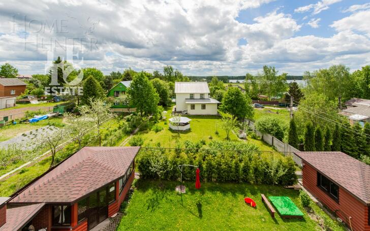 3-этажный коттедж 553.6 м² с отделкой