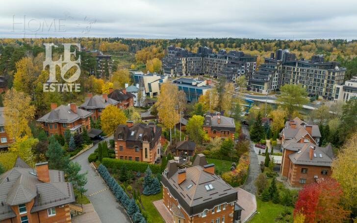 2-этажный коттедж 440.2 м² с отделкой