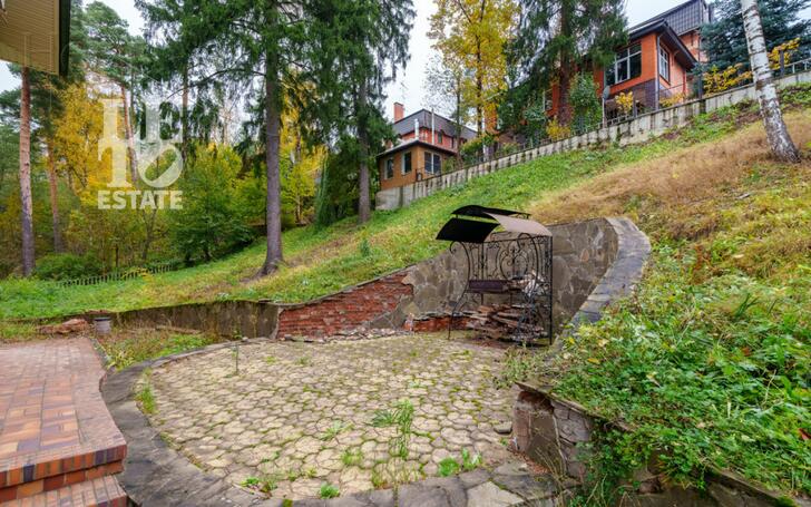 2-этажный коттедж 440.2 м² с отделкой