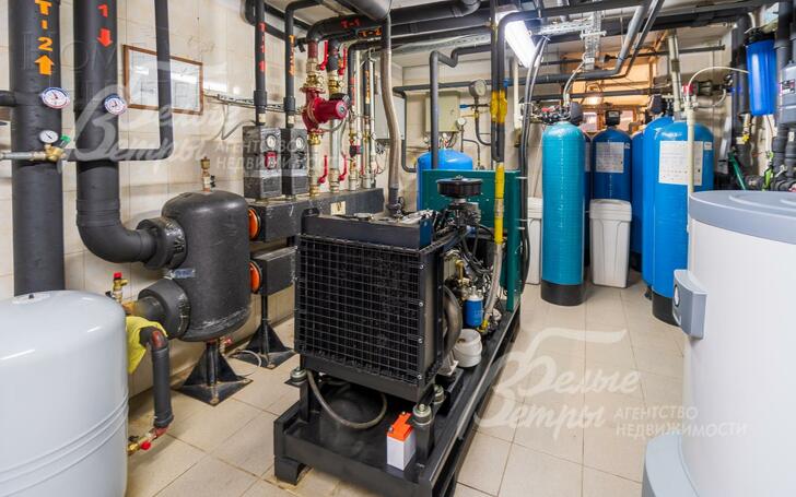 2-этажный коттедж 2 200 м² с отделкой