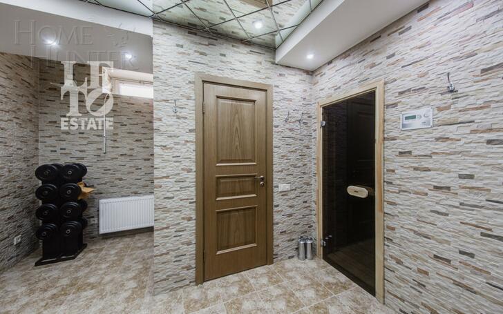 3-этажный коттедж 553.6 м² с отделкой