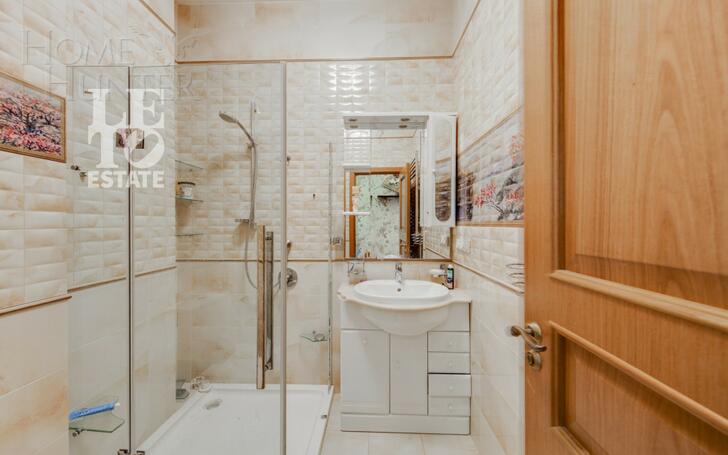 3-этажный коттедж 553.6 м² с отделкой