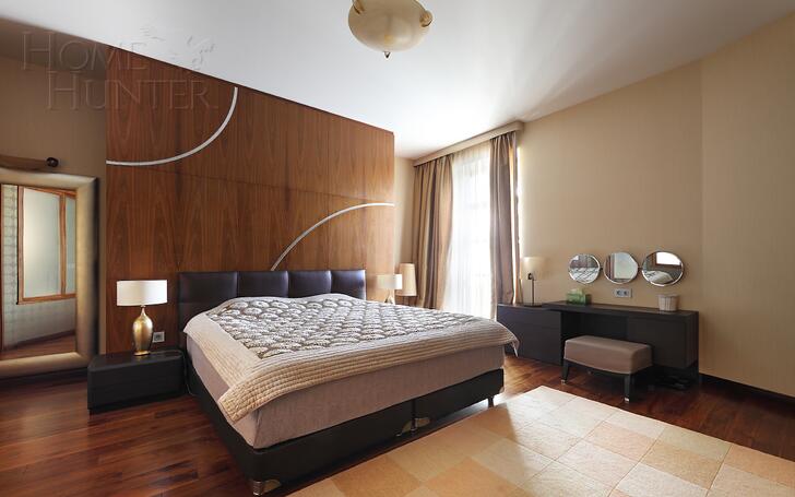 4-КОМН. КВАРТИРА С ОТДЕЛКОЙ 211.6 М² НА 7 ЭТАЖЕ