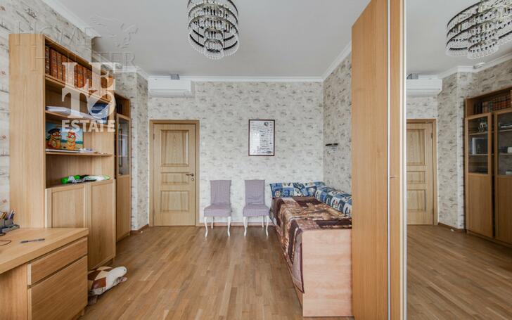 3-этажный коттедж 553.6 м² с отделкой