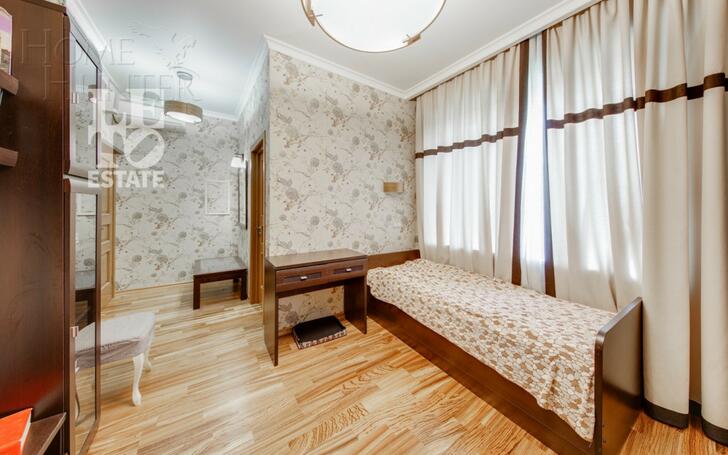 3-этажный коттедж 553.6 м² с отделкой