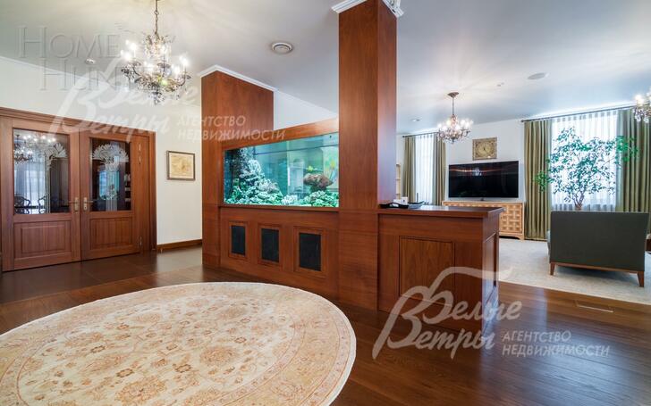 2-этажный коттедж 2 200 м² с отделкой