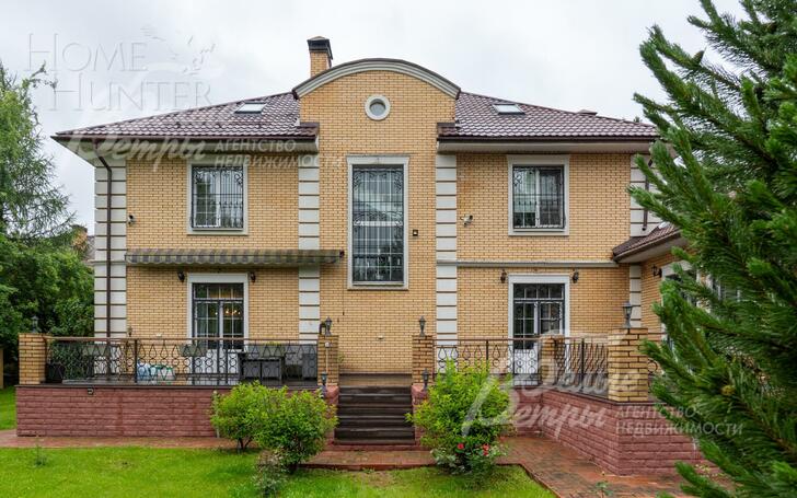 2-этажный коттедж 490 м² с отделкой