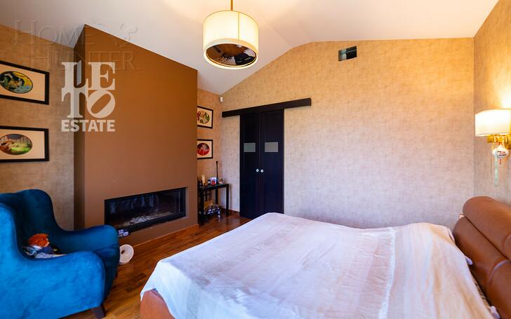 2-этажный коттедж 284.9 м² с отделкой