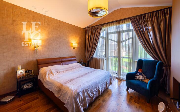 2-этажный коттедж 284.9 м² с отделкой
