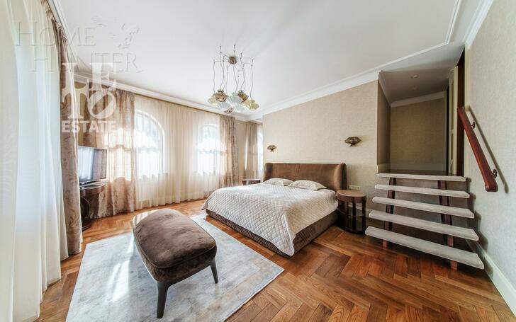 2-этажный коттедж 637 м² с отделкой