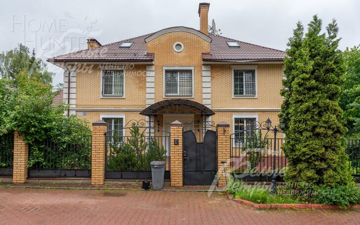 2-этажный коттедж 490 м² с отделкой