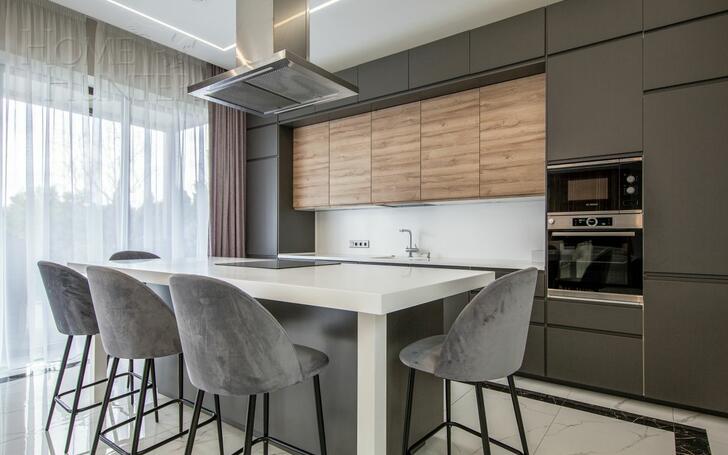 2-этажный коттедж 300 м² с отделкой