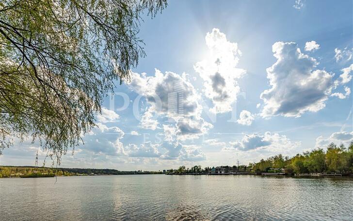 3-этажный коттедж 760 м² с отделкой