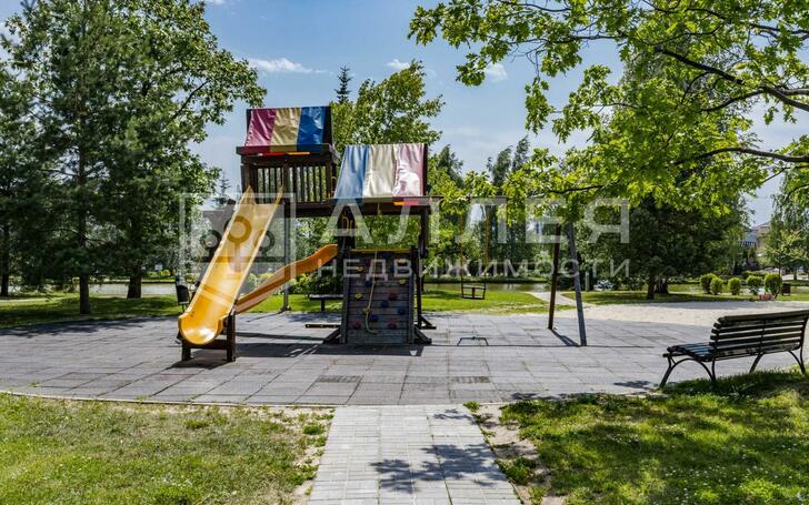 2-этажный коттедж 280 м² без отделки