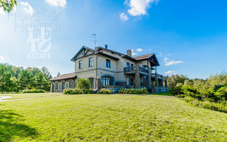 2-этажный коттедж 1 272.6 м² без отделки